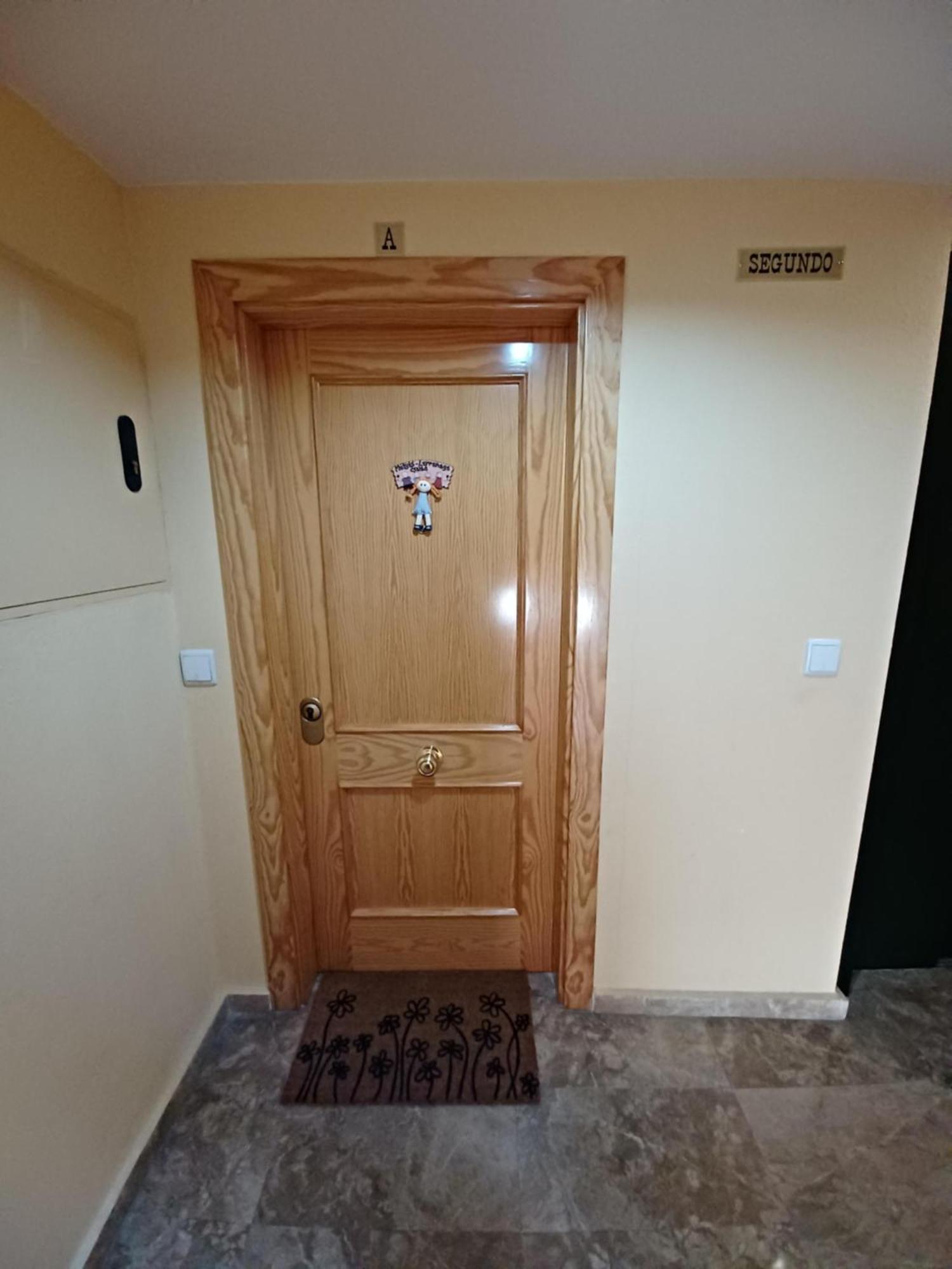 En El Pleno Centro De Biescas Con Garaje, Ascensor Y Wifi Apartamento Exterior foto